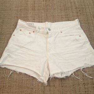 Gap White Low Rise Stride Denim Jean Shorts Cutoff Distressing size 10 / 30